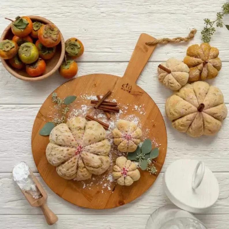 etúHOME Round Pine Small Charcuterie Board ~ IN-STORE PURCHASE ONLY