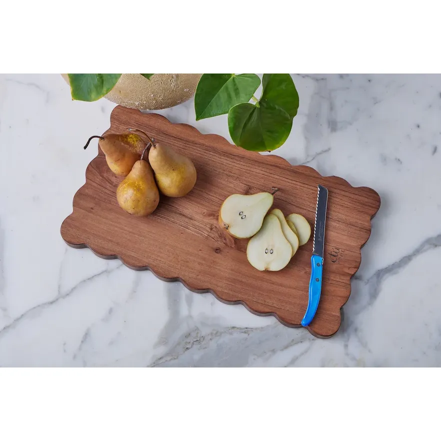 etúHOME Scalloped Cutting Board, Medium Rectangle ~ IN-STORE PURCHASE ONLY - Image 3