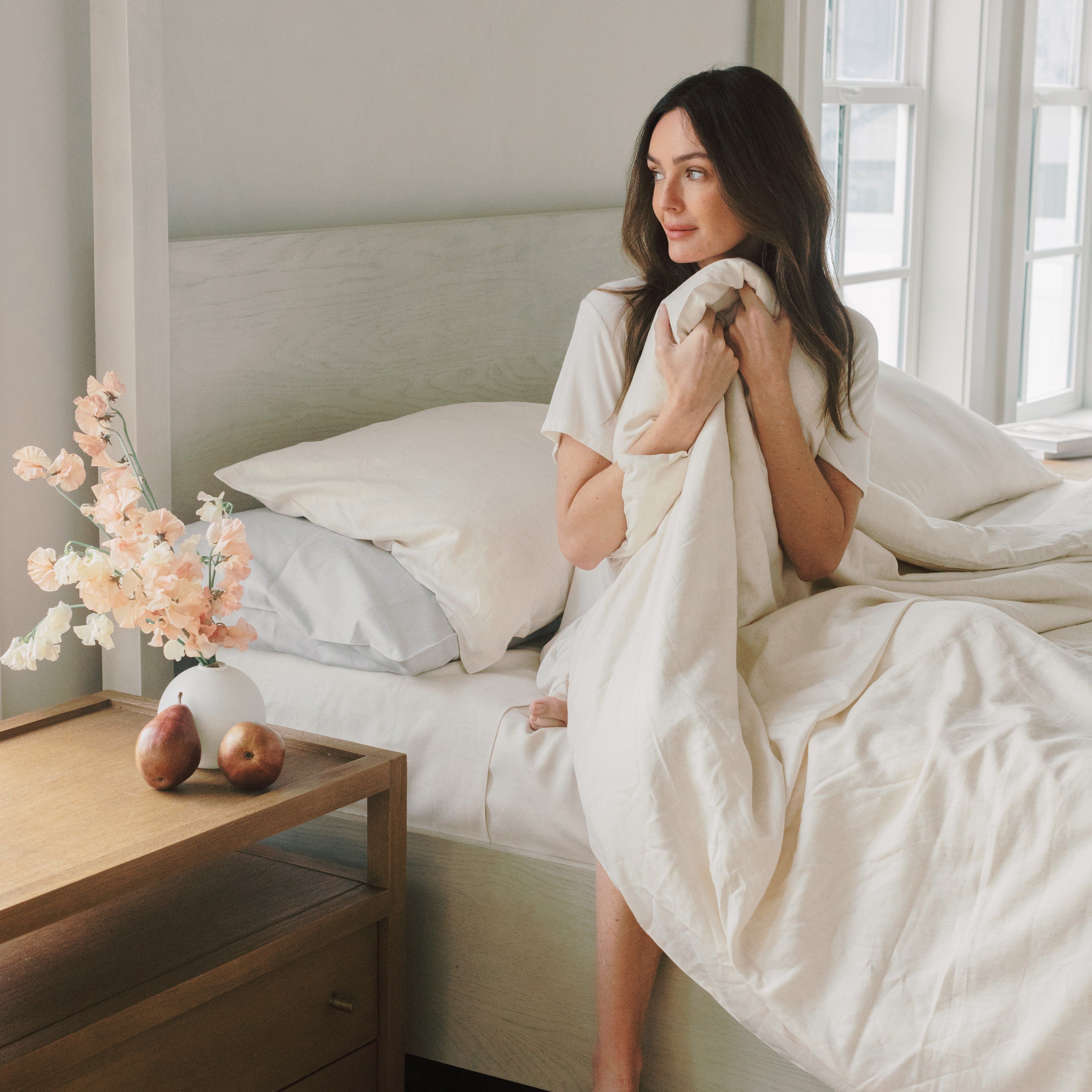 Cozy Earth Linen Bamboo Sheet Set Available In Queen and King Sizes - Image 5