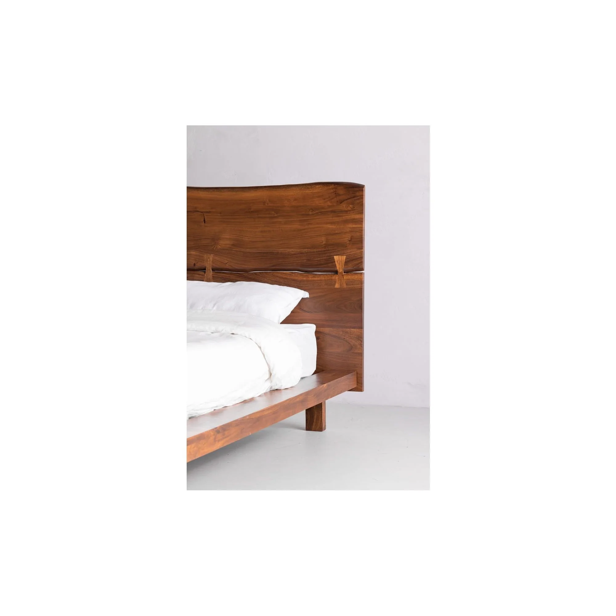 Moe's Home Collection Madagascar Brown Acacia Wood Platform Queen Size Bed - Image 4