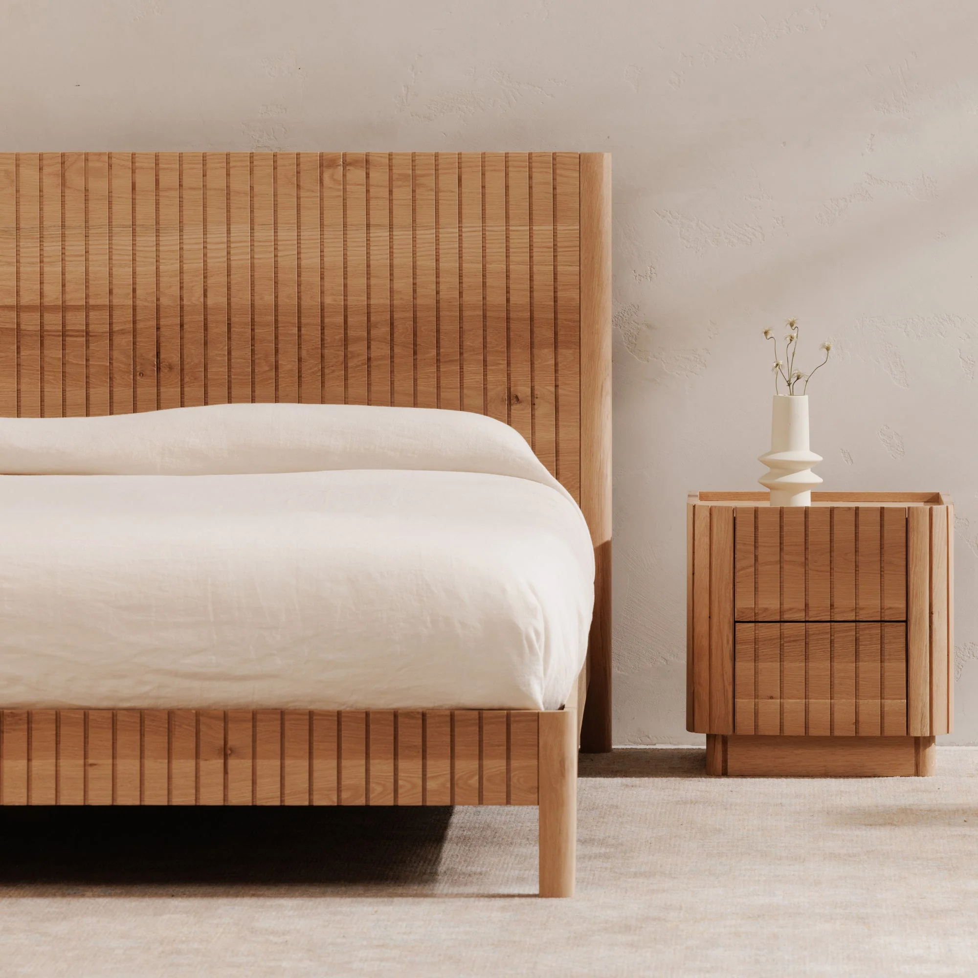 Moe's Home Collection Povera Natural Oak King Bed - Image 9