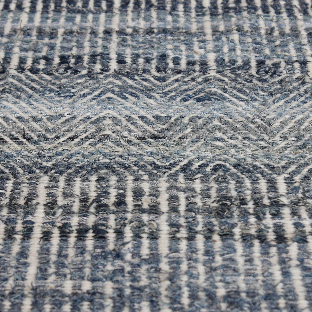 Uttermost Bolivia Hand Woven Natural Wool Blue Denim Rug ~ 8 x 10 - Image 2