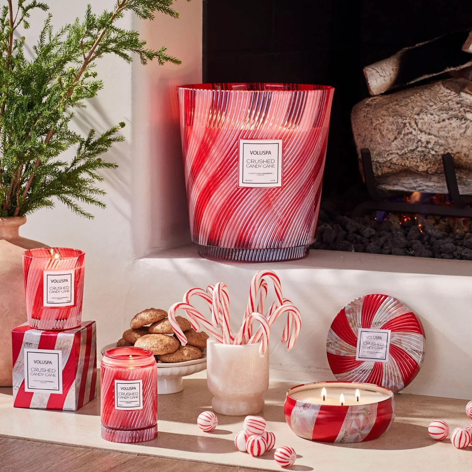 Voluspa Crushed Candy Cane Classic Candle ~ 6.5 oz. - Image 5